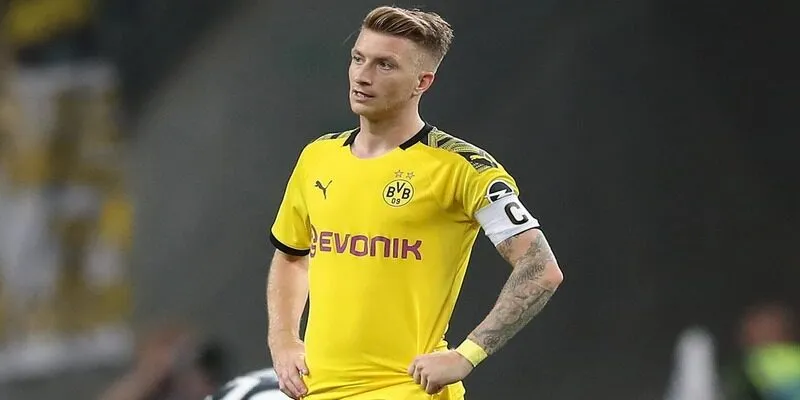 Marco Reus nằm trong top 10 tiền vệ cánh trái hay nhất